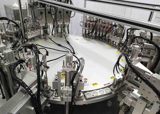 Bom preço. Máquina de montagem de tampas de quatro estações dupla dobragem industrial tampão de garrafa on-line