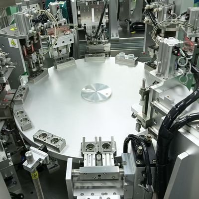 Bom preço. Máquina de montagem automatizada de tampa IV Não padrão Capacidade de personalização Configuração ajustada on-line