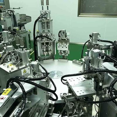 Bom preço. Flip Cap Assembly Máquina de preenchimento rotativo e tampão Certificado CE on-line