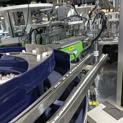 Bom preço. Máquina de montagem de produtos médicos AC380V Máquina de montagem de tampa personalizada on-line