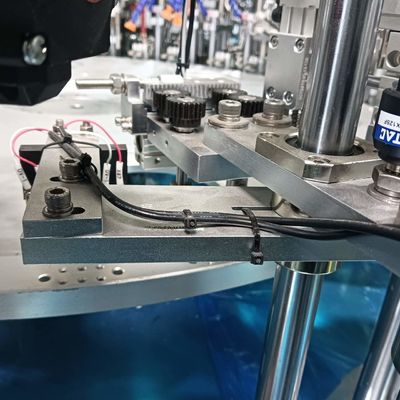 Bom preço. Máquina de Enchimento de Capas de Dessecante Máquina de Capas de Gel Com Servo Motor E Acionamento de Indicação on-line