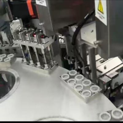 Máquina de montagem de Euro Cap de alta precisão Servo motor de indexação Drive Potência pneumática