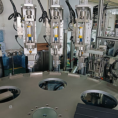 Bom preço. Máquina de Soldadura Ultrasônica Servo-driven Operação automática de aço inoxidável Alta eficiência on-line