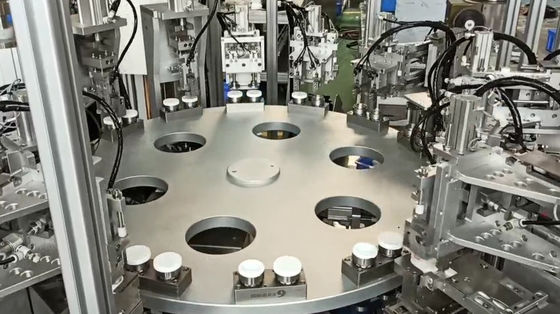 Máquina de parafusagem automática completa de tampa de garrafa com sistema de controlo PLC