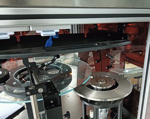 Bom preço. Máquina de montagem Euro Cap de aço inoxidável e liga de alumínio para requisitos GMP e alta percentagem de qualificação do produto on-line