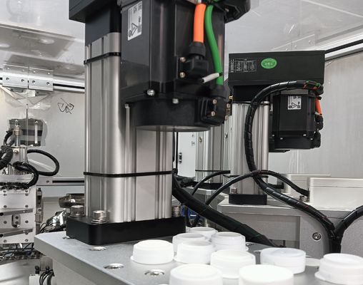Bom preço. Máquina de montagem de tampas de desicante para produtos farmacêuticos e de cuidados de saúde on-line