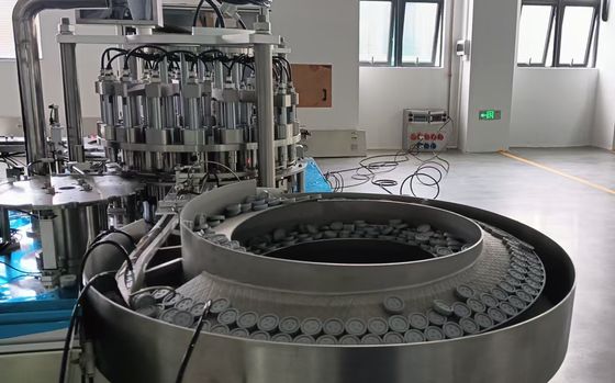 Bom preço. Máquina de montagem Euro Cap com servomotor e motor de indexação on-line