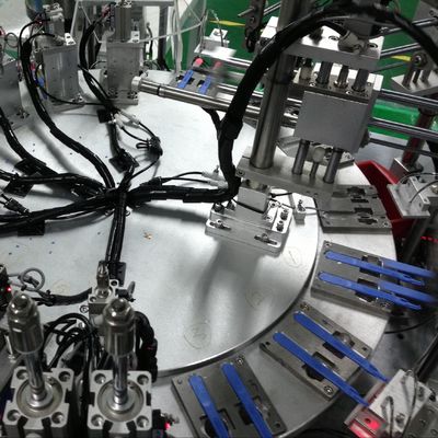 Bom preço. Máquina de montagem automática de bisturi com ecrã multilíngue para facilitar o funcionamento on-line