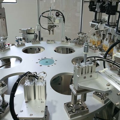 Bom preço. Máquina de montagem automática para cobertura à prova de umidade controlada por PLC on-line