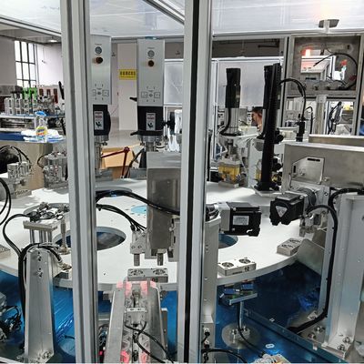 Bom preço. Máquina de soldadura por ultra-som para revestimento de filme Tipo de toque de rodapé Operação Operação estável on-line