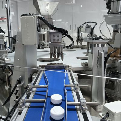 Bom preço. Máquina de montagem automática de tampas à prova de umidade de gel de sílica desicante, personalizável, controlada por PLC e operada por tela de exibição on-line
