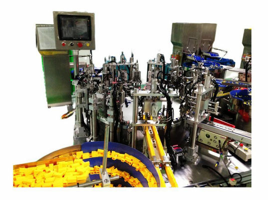 Bom preço. Conformidade com os requisitos de GMP com materiais de aço inoxidável e liga de alumínio na linha de produção de lancet de segurança on-line