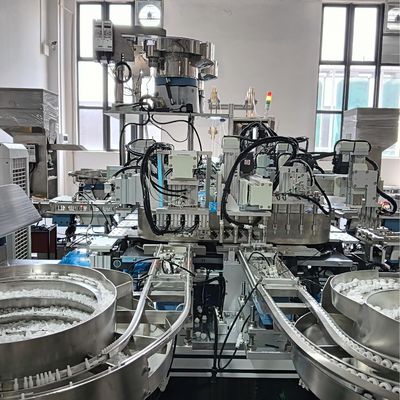Bom preço. Máquina de montagem de cabeças de bombas de automação não-padrão, tipo de circuito, controlo PLC, funcionamento por ecrã táctil on-line