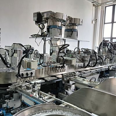 Bom preço. Máquina de montagem automática não-padrão da cabeça da bomba, tipo de circuito, com alta capacidade, alta configuração e boa qualidade do equipamento on-line