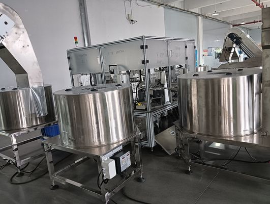 Bom preço. Máquina de montagem de tampa de hélice e tampa de suco com motor servo on-line
