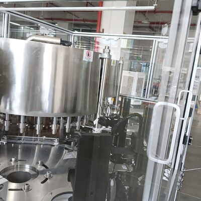 Máquina de Montagem de Tampa de Dobra Dupla com Movimento Contínuo e Controle PLC, 14000-18000 peças/h, Construção em Aço Inoxidável + Liga de Alumínio